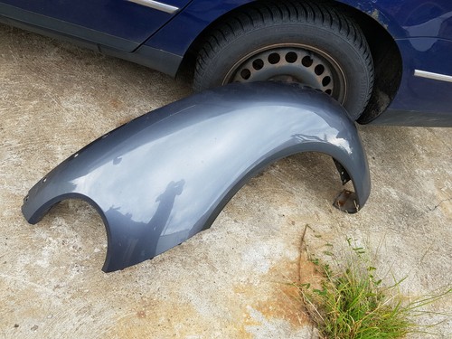 VW New Beetle 1C Bj05  Radlauf Kotflügel  Vorne Links   Grau-Metallic LD7X