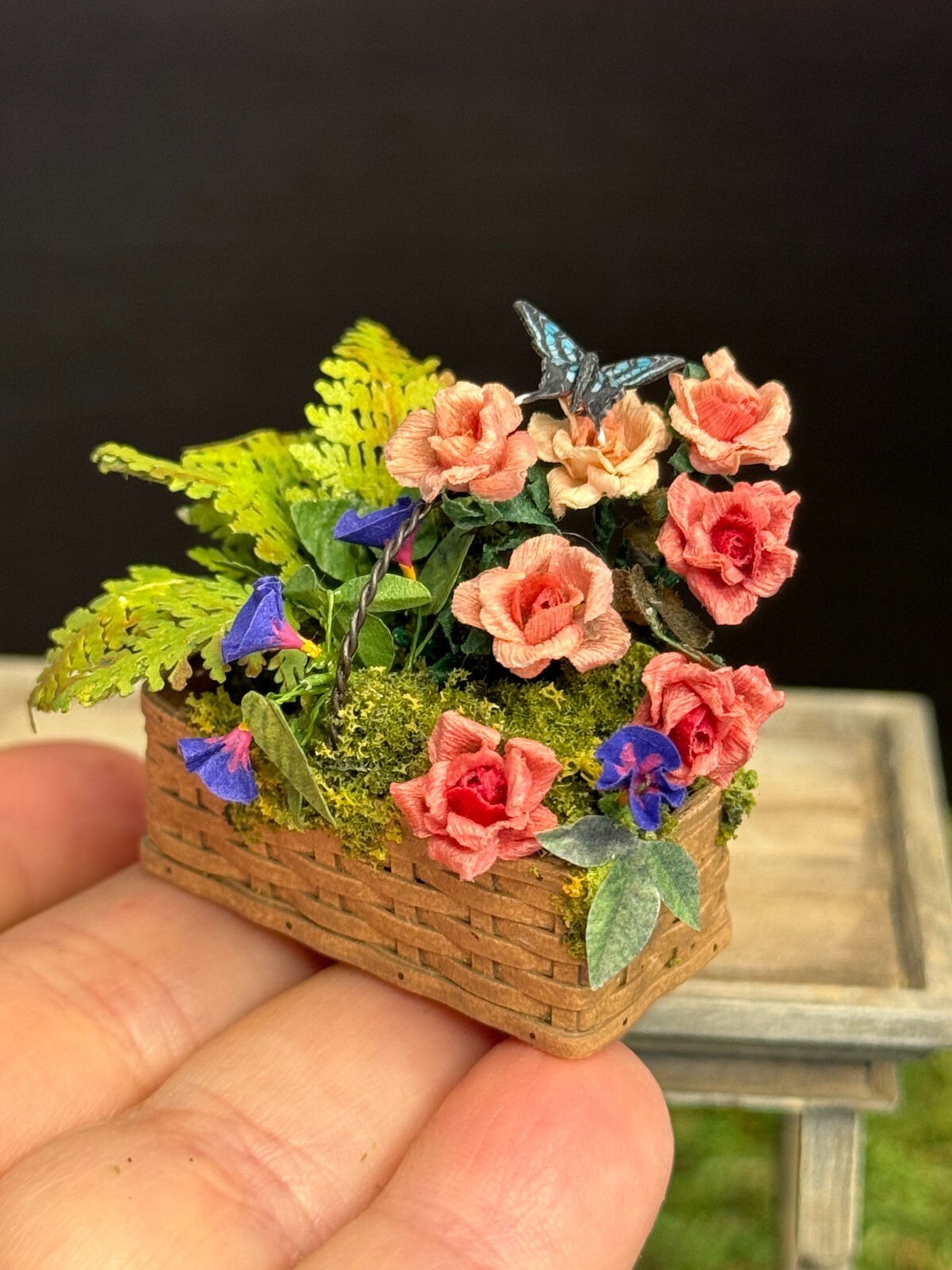 Vintage Miniature Dollhouse Artisan IGMA Kimberly Hammer Floral