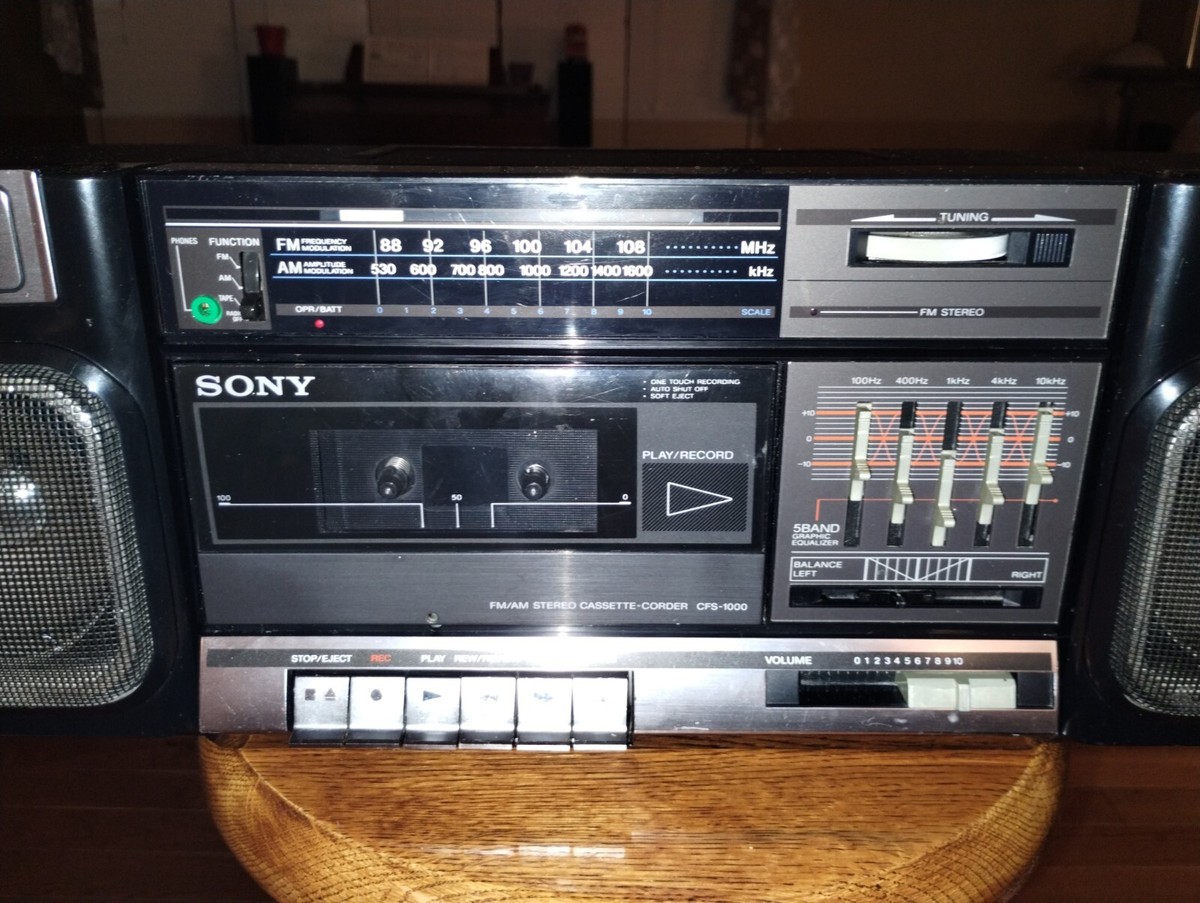 SONY CFS-1000 ポータブルラジカセ ソニー FM/AM/カセットコーダー 【中古】 SONY CFS-1000