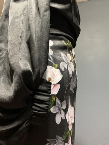 Ted Baker LONDON Sz 0 US 2 ADALLI Evening Off Shoulder Black Floral Print Dress - Picture 7 of 8