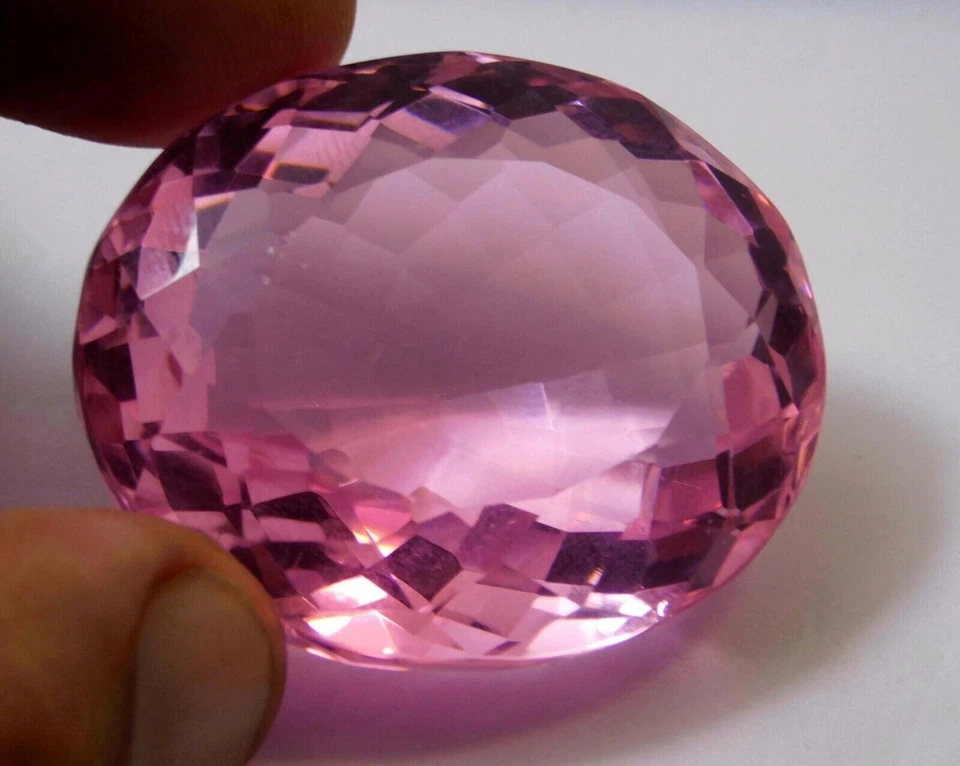 Large Beautiful Pink Kunzite Afghanistan 90.65 Ct. Oval Cut Facet Loose Gemstone - Image 2 of 4