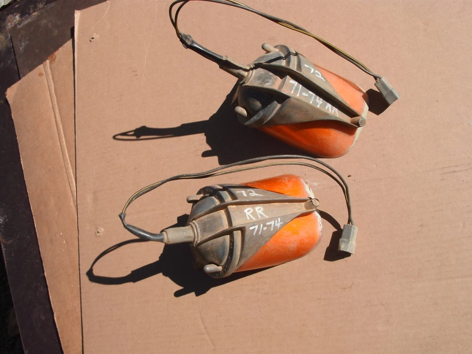 Luces de señal de giro originales Plymouth Roadrunner GTX 71-74 lámparas Foto 2 de 2