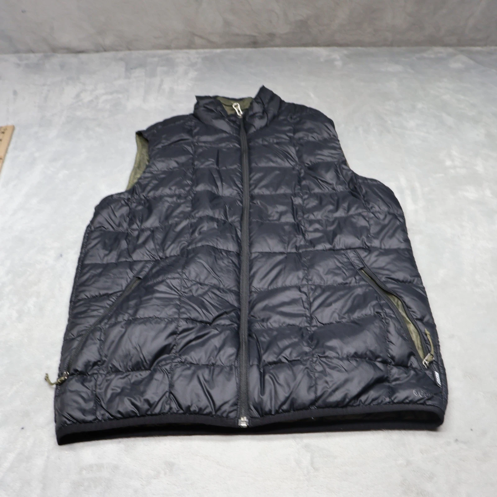 REI Co-op Down Vest 2.0 Mens Small Black 650 Fill Quilted Insulated Puffer