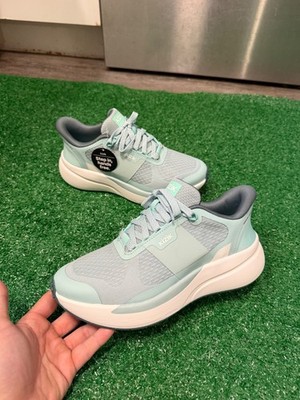 New Kizik Women's Freedom Run Surf Blue color Lace Up Athletic Sneakers 8