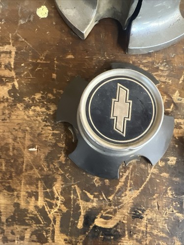 1979-1985 Chevy Chevette Wheel Center Cap 14012581 Chevrolet- Nice Used - Picture 7 of 7