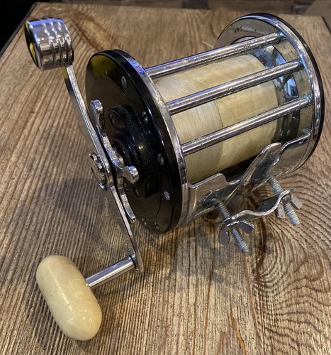 Excellent Vtg PENN Long Beach No. 68 Saltwater Fishing Reel - Picture 2 of 6