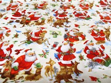 Baumwolle  Nikolaus Weihnachtsmann Rentier Santa Patchworkstoff  50x110 cm