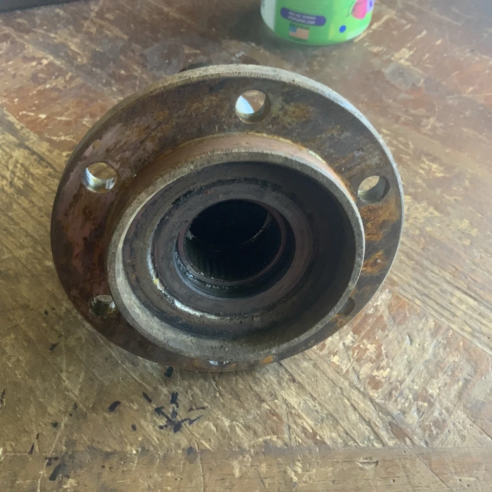 Cojinete grande de husillo 706570X Chevy K5 K10 K20 GMC K15 K25 Dana 44 GM 10 pernos Foto 2 de 3