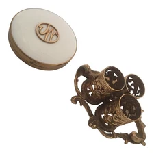 Vtg Viviane Woodard White/Gold Enamel Compact+ 24K Stylebuilt Lipstick Holder