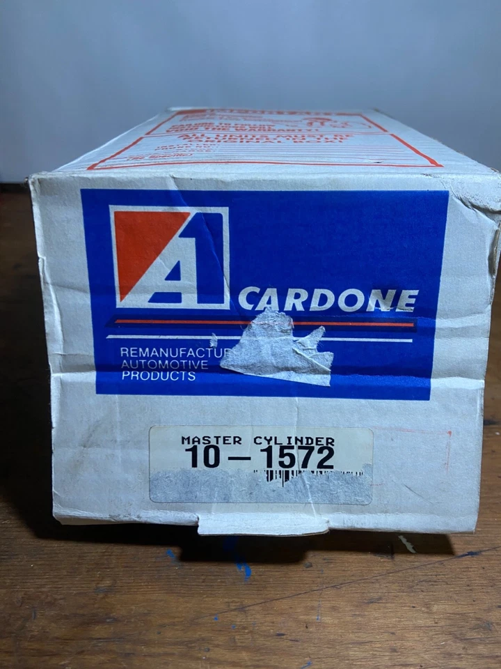 Cardone Industries 10-1572 Master Brake Cylinder BRAND NEW! Foto 2 de 4
