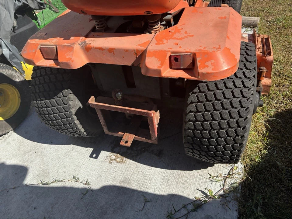 Kubota Diesel G4200 HST Tractor - Image 4 of 4