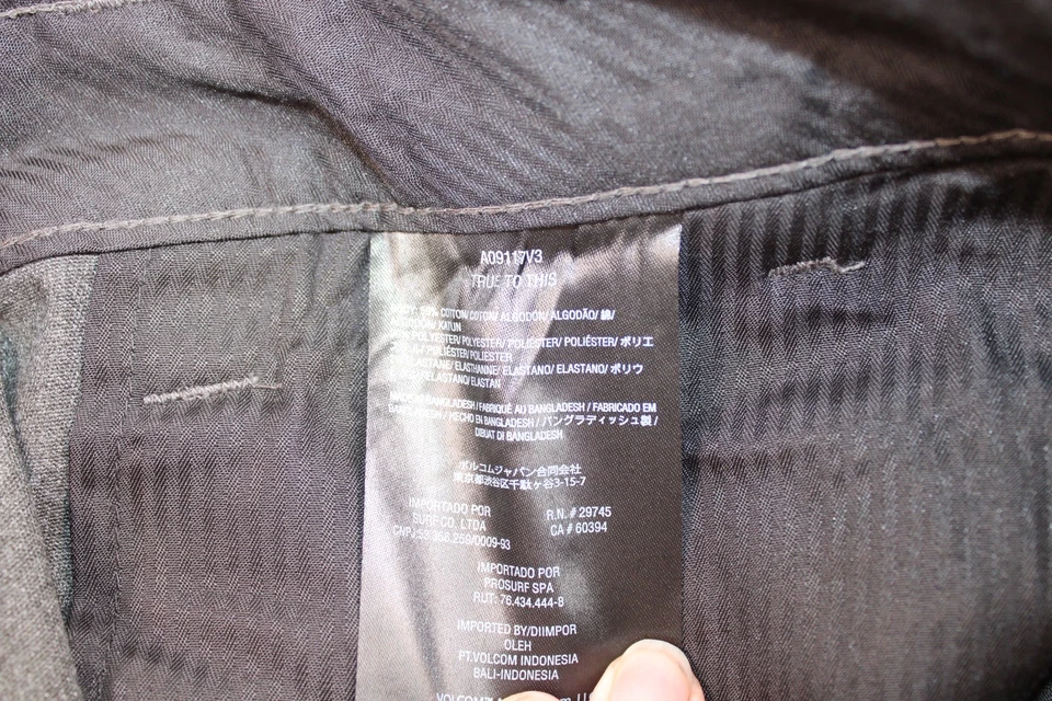 Volcom Vmonty Stretch 22 Shorts - NWT Mens 31 Charcoal Heather - #44551-C3 $50 - Image 4 of 4