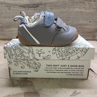 Clarks Jungen Tiny Sky T Leder grau blau Schuhe Erstlingsschuhe Kinder Klett UK 3