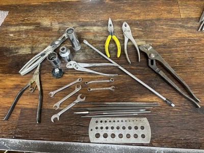 LOT OF 23 PCS Vintage assorted tools, assorted Made in USA brands