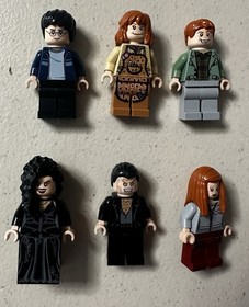 LEGO Harry Potter: The Burrow (4840), Complete w/ Manuals, Minifigs & Box