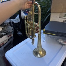 Vintage c. 1972 19a Conn Director Cornet USA Shooting Stars FREE SHIPPING