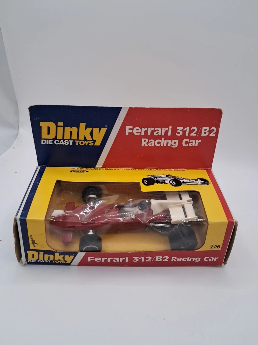 DINKY TOYS 23J Ferrari grand prix formule 1 rouge à calandre quadrillée