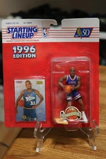 1996 Starting Lineup SLU Action Figure Extended Grant Hill - Detroit Pistons NIP