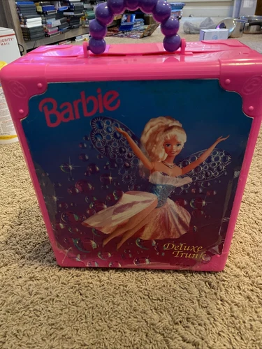 Vintage Mattel 1995 Barbie Deluxe Trunk Pink Plastic Fashion Carrying Case
