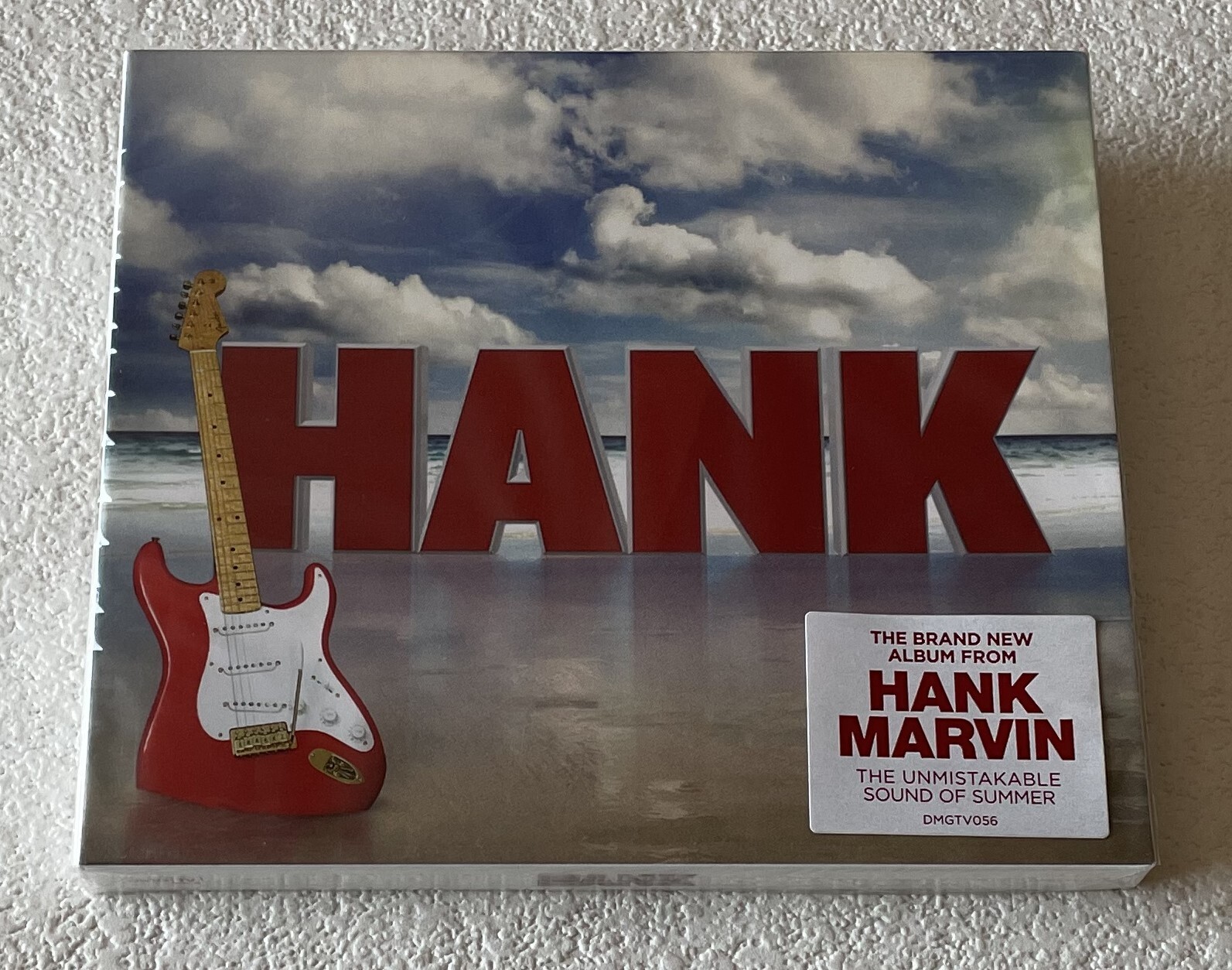 (SHADOWS) HANK MARVIN ~ HANK ~ 2014 UK 14-TRACK CD ALBUM (NEW & SEALED) Ref.1