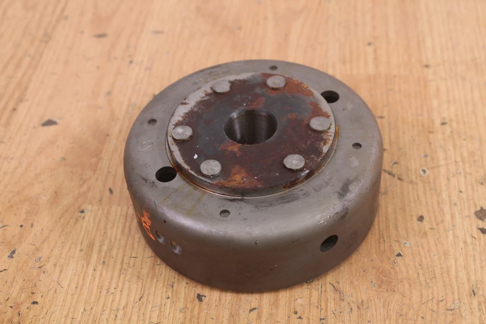 1981 SUZUKI GN400 Flywheel Rotor - Image 2 of 4