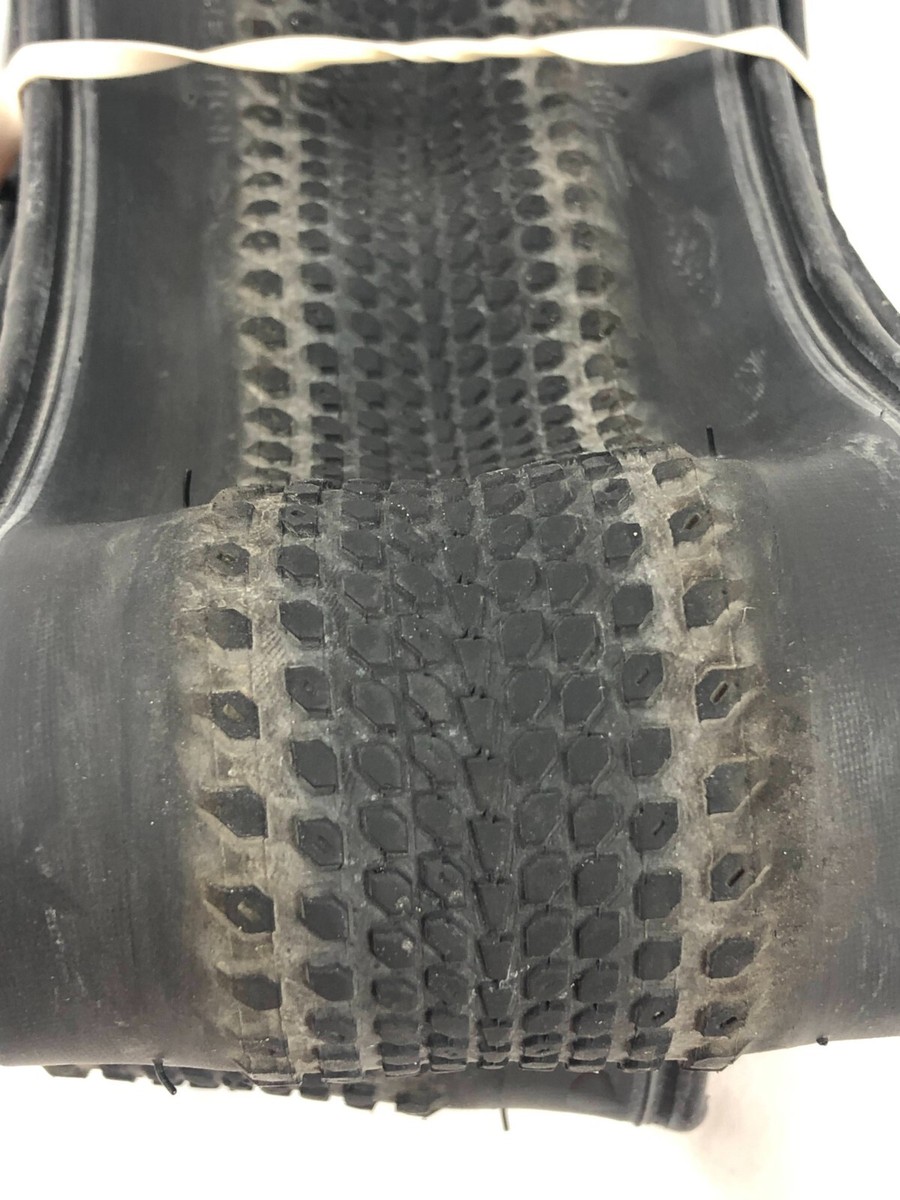 ボントレガー　GR1 700×40 Reviewed: Bontrager GR1 Team Issue Gravel Tire 700 x 40mm, 35mm