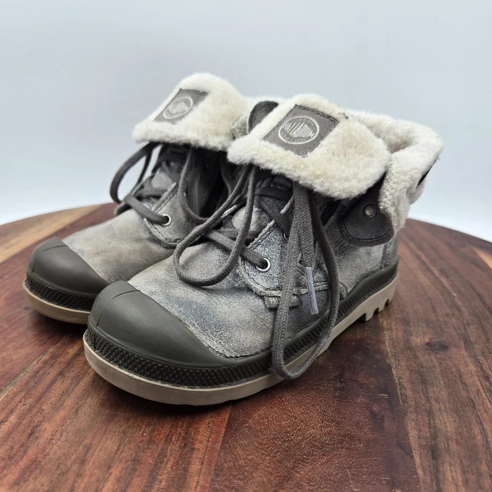 Palladium Pampa Boots Toddler Boy 10 Gray Leather Distressed Sherpa Lined Combat - Image 4 of 4