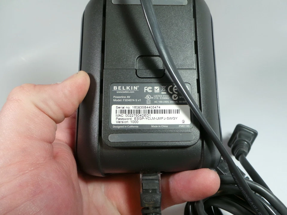 BELKIN F5D4074-S v1 200mb Powerline HD Network Ethernet Adapters - 2 - Image 2 of 3