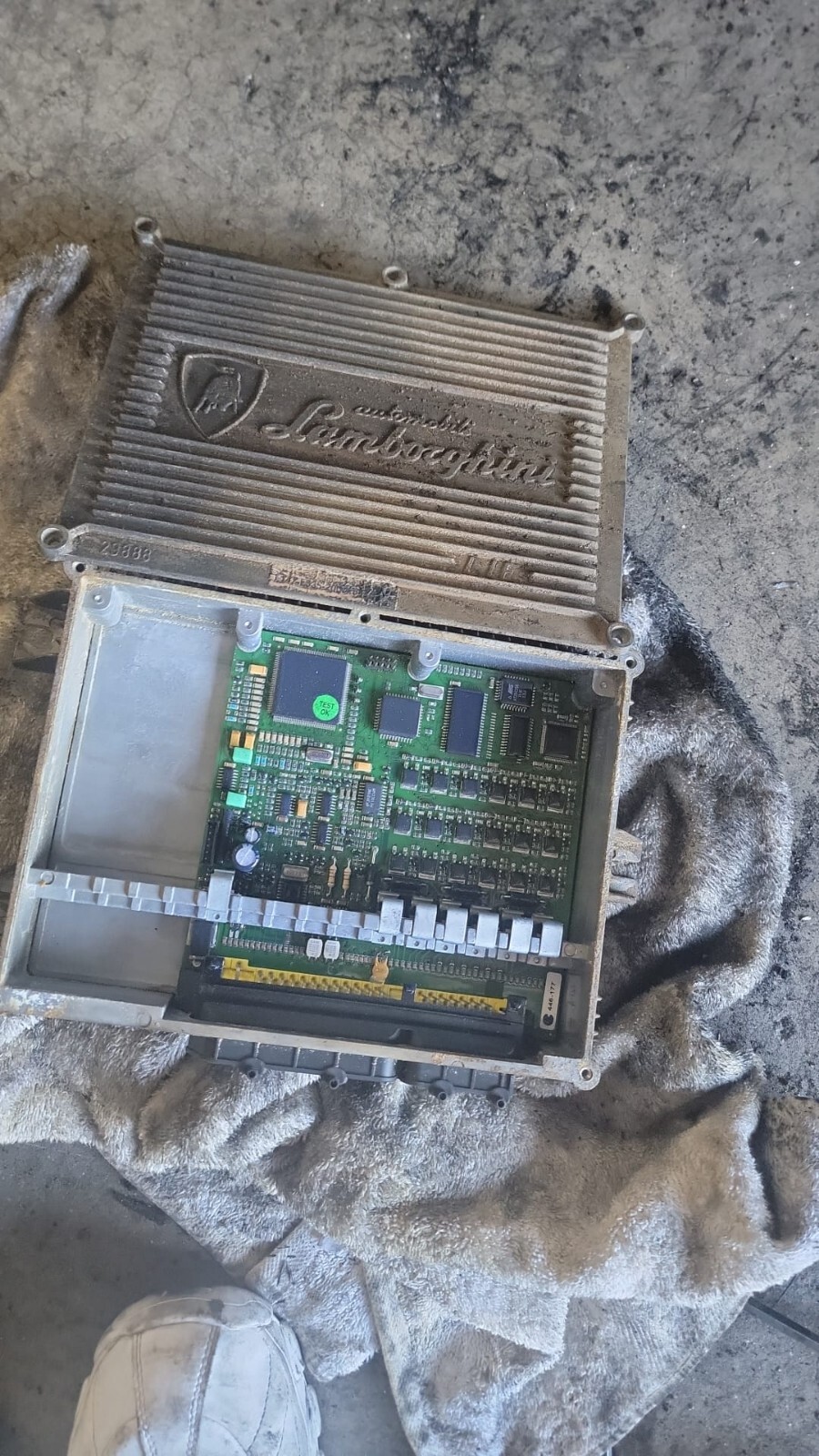 LAMBORGHINI MURCIELAGO LIE ENGINE CONTROL MODULES ECU OEM 0020002645