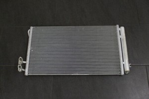 BMW 1er E81 3er E90 X1 E84 Z4 E89 Kondensator 9229021 Klimakondensator Trockner