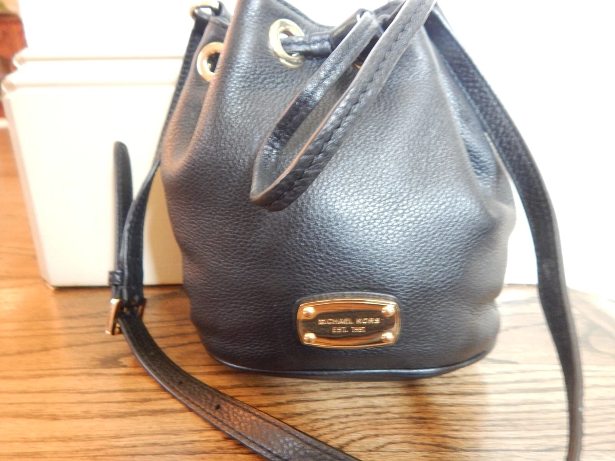 Michael Kors Jules Drawstring Crossbody Signature Pebbled Black Leather Bag