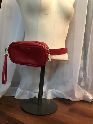 STEVE MADDEN Belt Bag, waist purse Fanny pack NWOT Red Gold Zip  wristlet