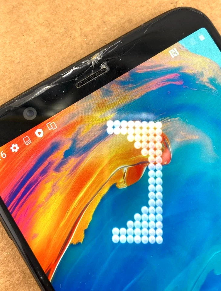 OnePlus 5T A5010 Black Unlocked Dual Sim 128GB 6GB RAM 6" Android Smartphone - Image 2 of 4