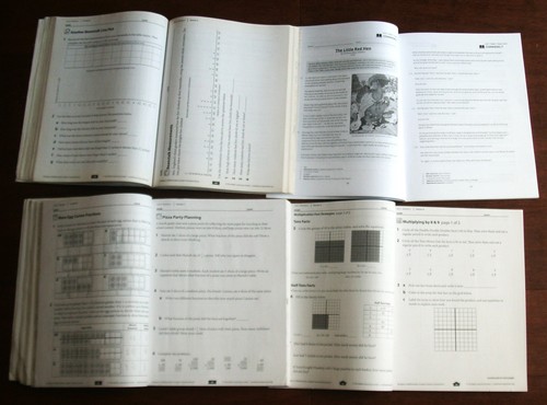 Lot of 4 Books - Bridges in Mathematics Grade 3/4 - Student Book, Home Connectio - Picture 3 of 3