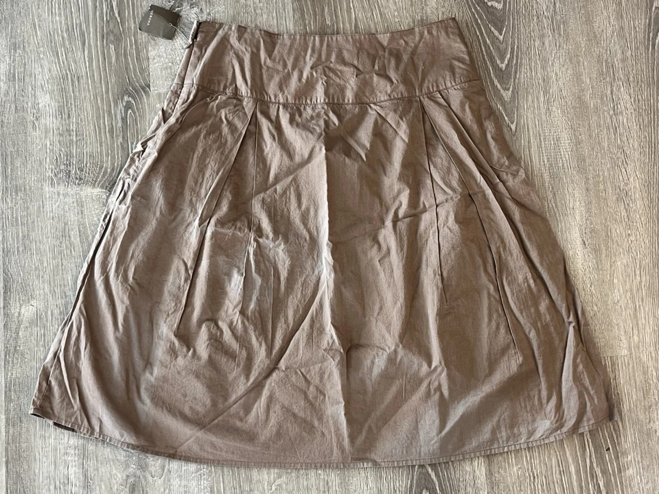 全新带标签 Merona 女式裙 Midi 花卉刺绣 12 码软木棕色 — 第 2/4 张图片