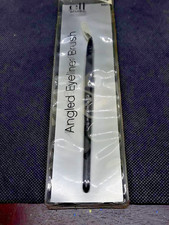 e.l.f. Angled Eyeliner Brush NEW