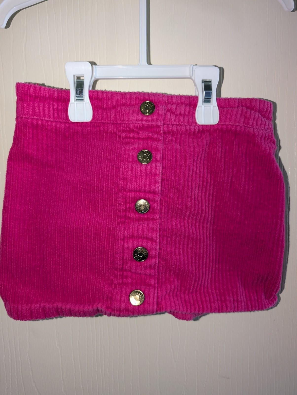 Isaac Mizrahi Girls Corduroy Fuchsia Button Skirt Size 5/6 T