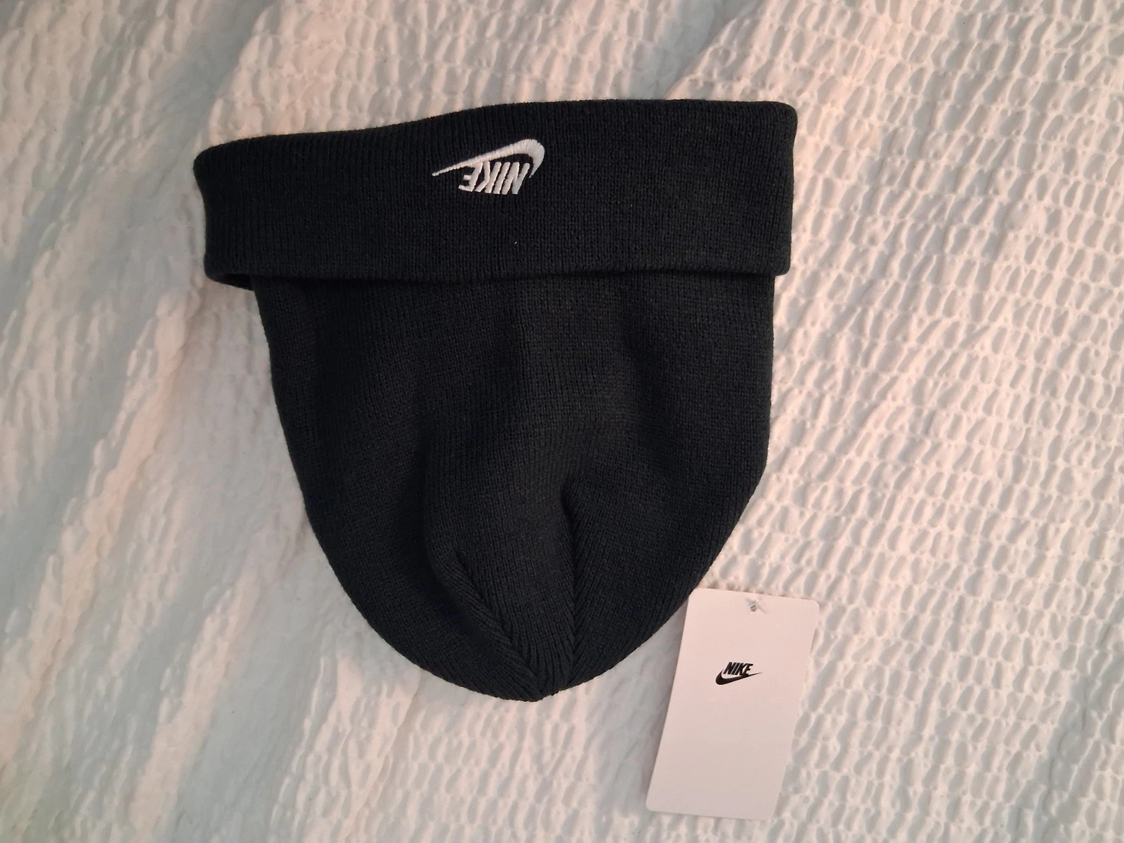 Nike Beanie Hat Unisex OSFM NWT Black White Futura Logo Great Gift