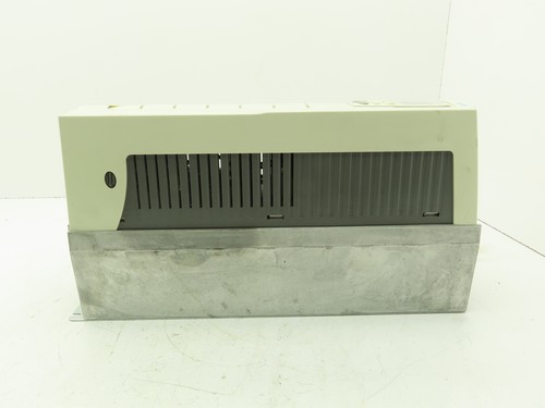 ABB ACH550-UH-015A-4 HVAC VFD regelbarer Antrieb 10 PS 3Ph 480V 15,4A ohne Tastatur - Bild 2 von 14