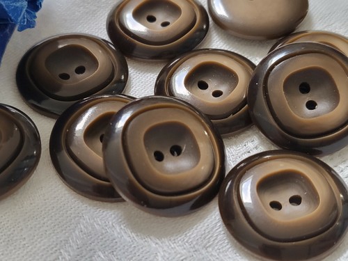 Lot De 12 Boutons Vintage Gris Travaillés - Diamètre 1,7 Cm - Réf. 2826 - Origine France - Occasion