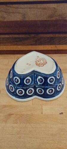 Polish Pottery 6" Heart Shaped Peacock Dish Bowl Boleslawiec - Picture 4 of 11