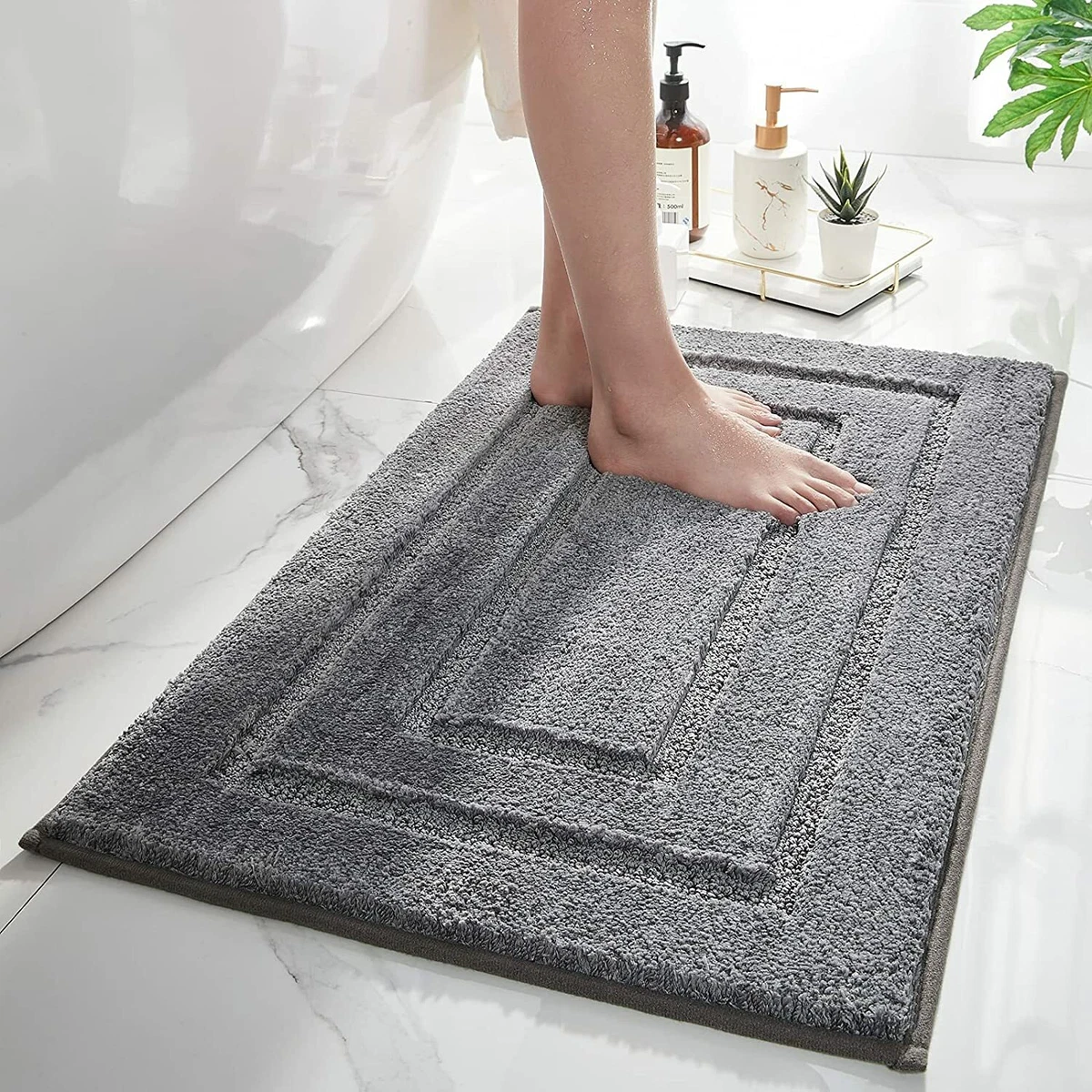 MontVoo Bathroom Mats - Luxury Soft Absorbent Plush Microfiber