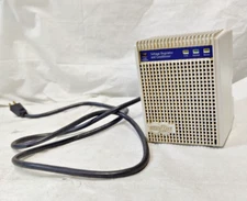 TRIPP LITE LS604 Voltage Regulator and Conditioner