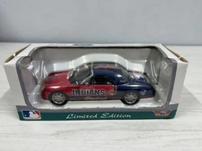 Cleveland Indians MLB 1:24 Scale Hardtop Ford Thunderbird!!!