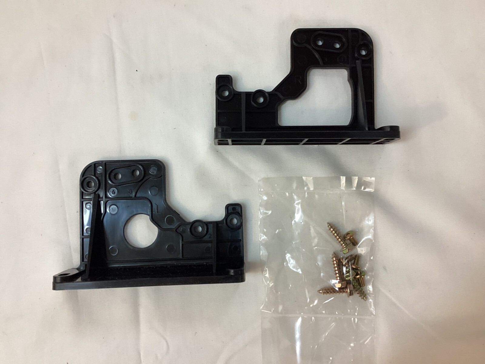 JVC CHX1500 12 Disc CD Changer w/ Cable, Mounts, Book, & Box! Car Audio AV eBay