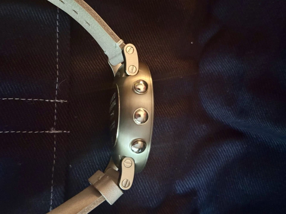 Умные часы Suunto унисекс ss021214000 - Изображение 2 из 4