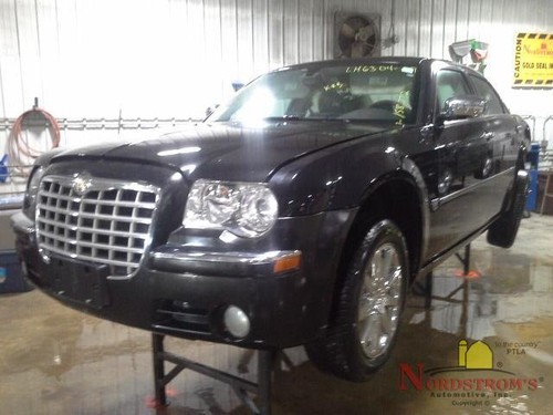 2007 Dodge 300C AC Condenser - Picture 4 of 12