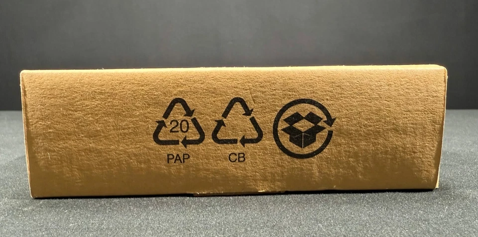 NEW Schneider Electric APC AP9640 Network Management Adapter- Same Day Shipping - Image 3 of 4