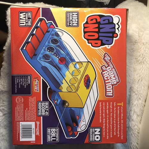 Pressman Gnip Gnop 2016, 2 Players Ages 6+, New In Box - Picture 2 of 8