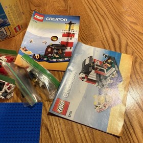 LEGO Creator 5770 LIGHTHOUSE ISLAND 3 in 1 complete w Light Brick & Instructions